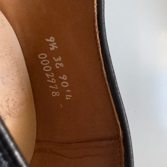Cap-toe Oxford Dress Shoe